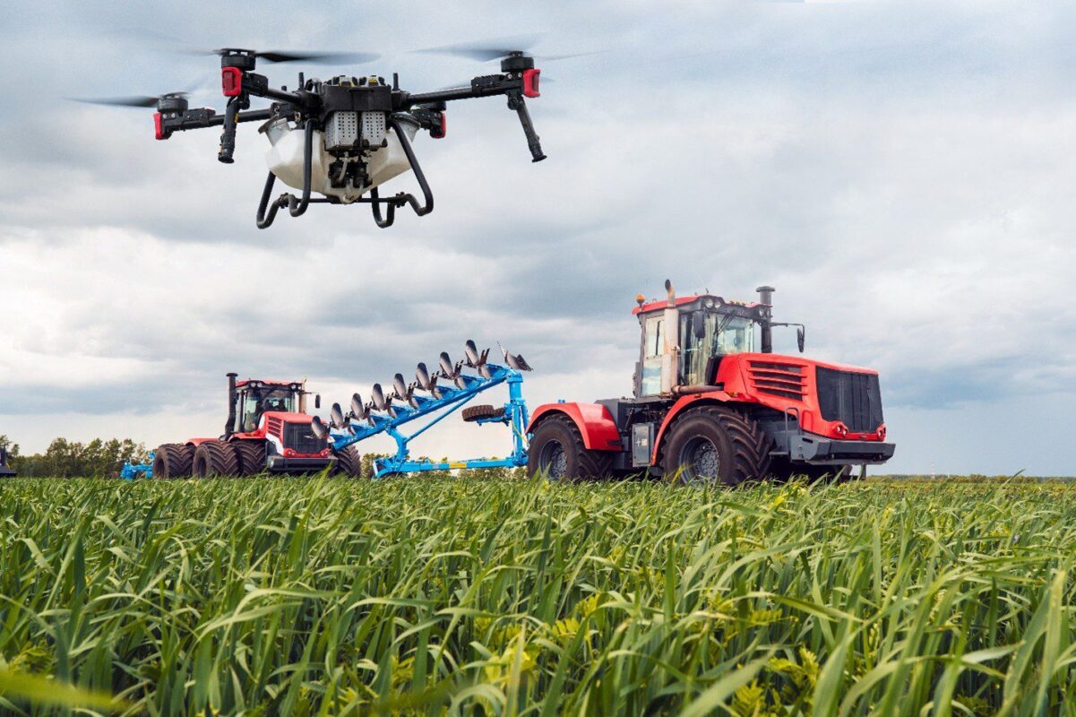 Drone Spraying vs Manual Spraying